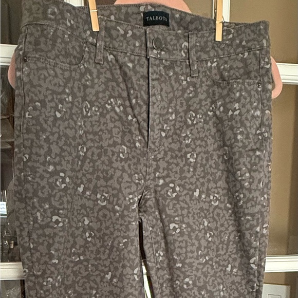 Talbots Gray Patterned Jeggings - Picture 11 of 11